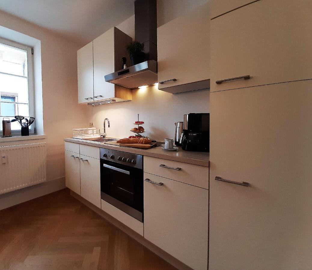 שטראובינג Apartment 4-6 Personen I 80Qm I Altstadt I Dachterasse I Parkplatz מראה חיצוני תמונה
