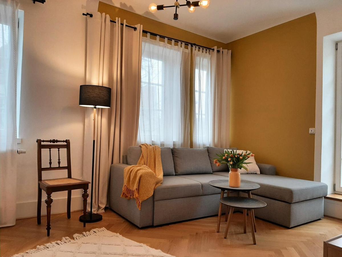 שטראובינג Apartment 4-6 Personen I 80Qm I Altstadt I Dachterasse I Parkplatz מראה חיצוני תמונה